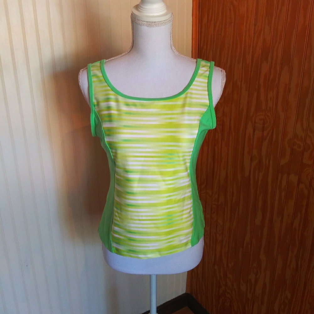 NWT Nike Cardio Dri-fit Full Back Tank Top